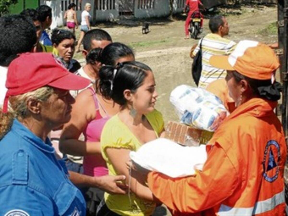 Establecen puente aéreo para enfrentar desabastecimiento en el Catatumbo