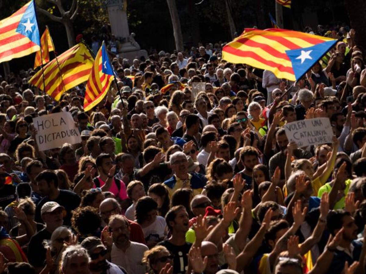 Población en Cataluña está dividida sobre referendo ilegal: Marzal Sarrat