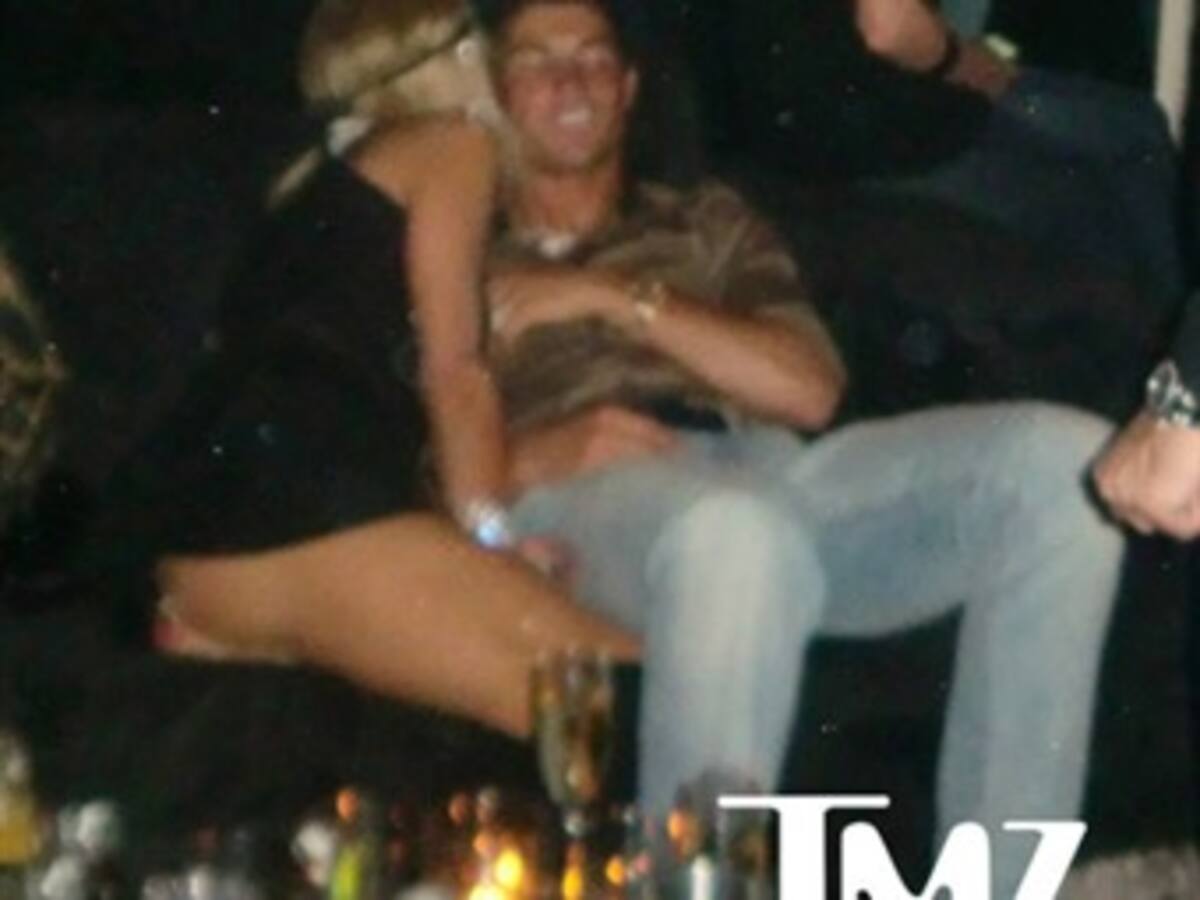 Ronaldo celebra su fichaje con el Real Madrid en compañía de Paris Hilton