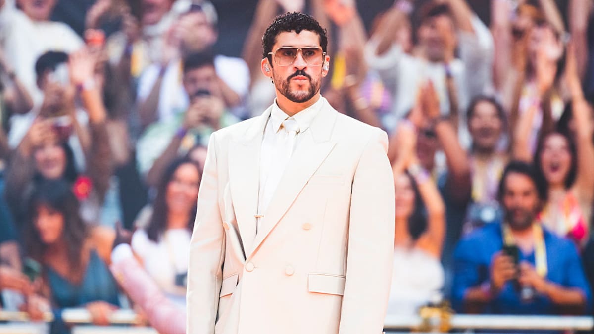 Bad Bunny se convierte en el primer artista latino en recaudar mil millones de dólares en giras