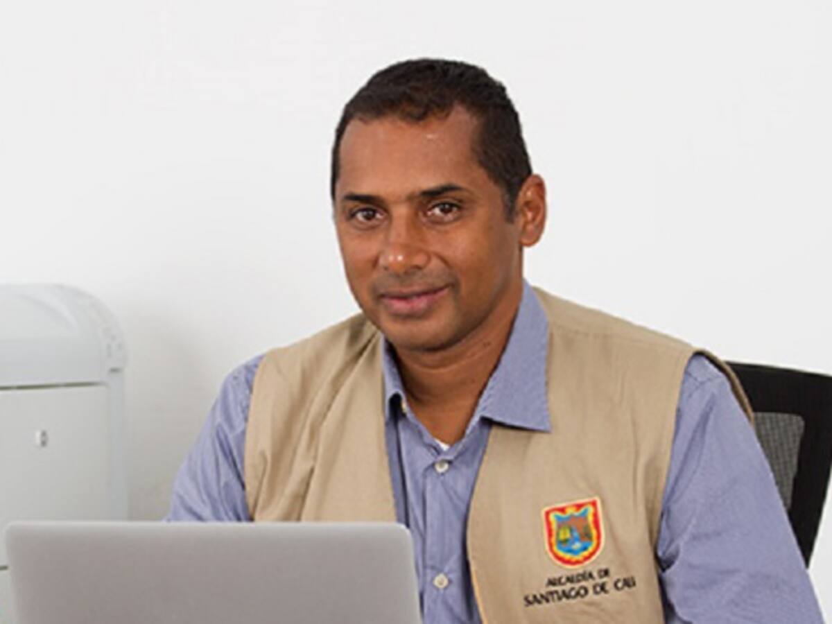 Pasar semáforo en rojo es la única infracción que no aplica entre 11:00 p.m. y 5:00 a.m