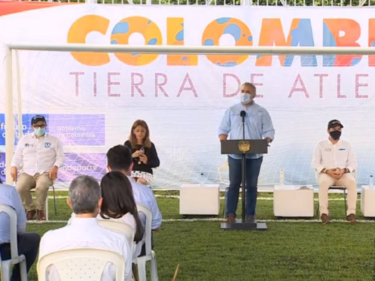 Gobierno revisa programa "Paz con legalidad" en el Catatumbo