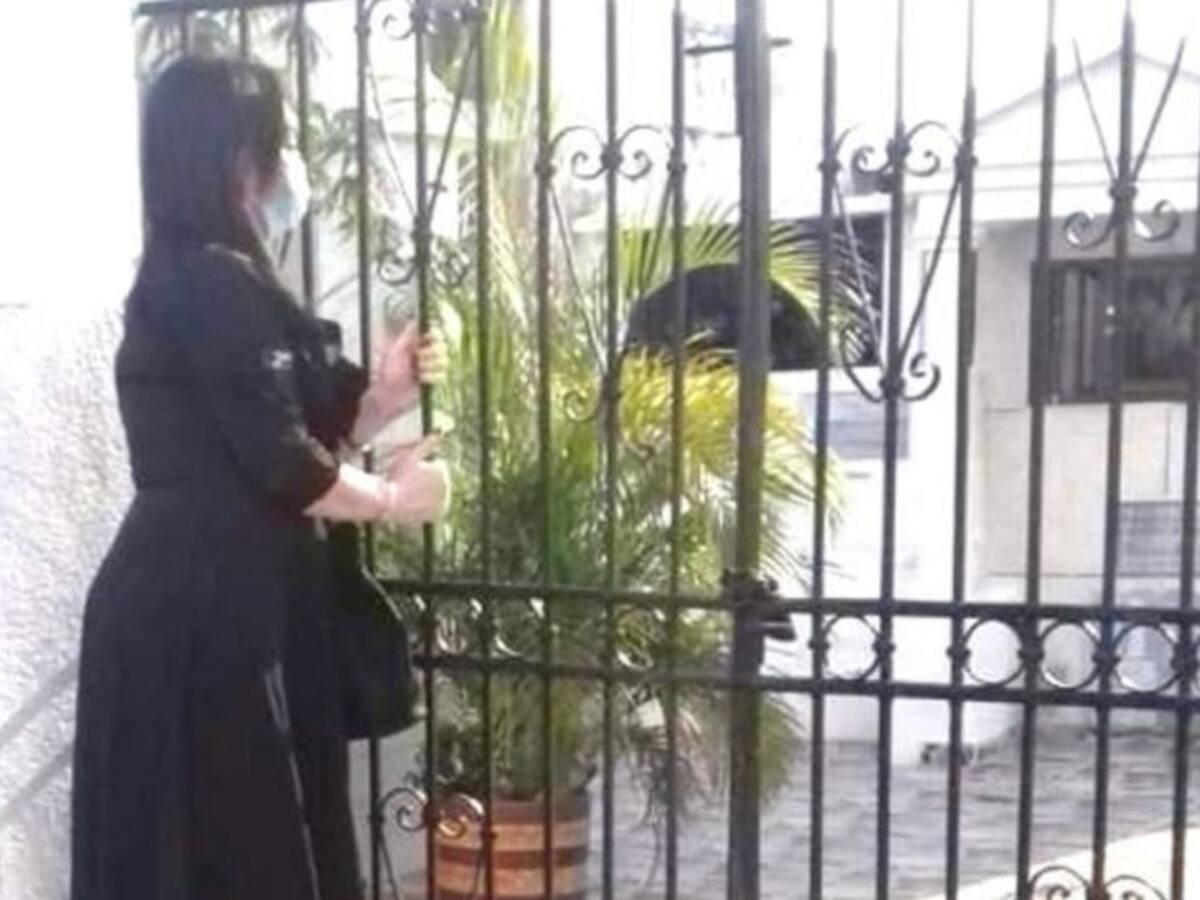 Conozca a la serenatera de los sepelios por COVID-19 en Aracataca