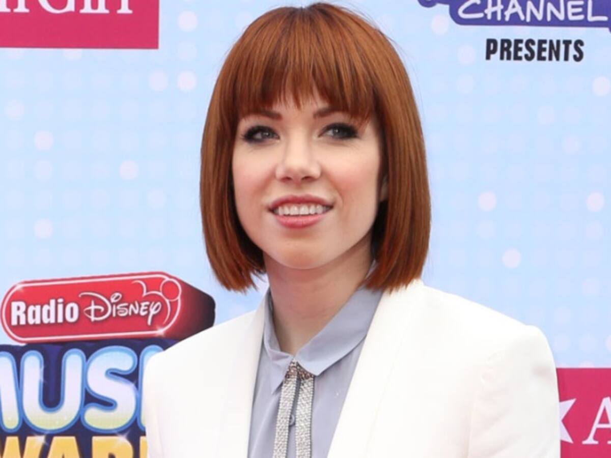 Carly Rae Jepsen aconseja cómo crear un buen perfil en Tinder