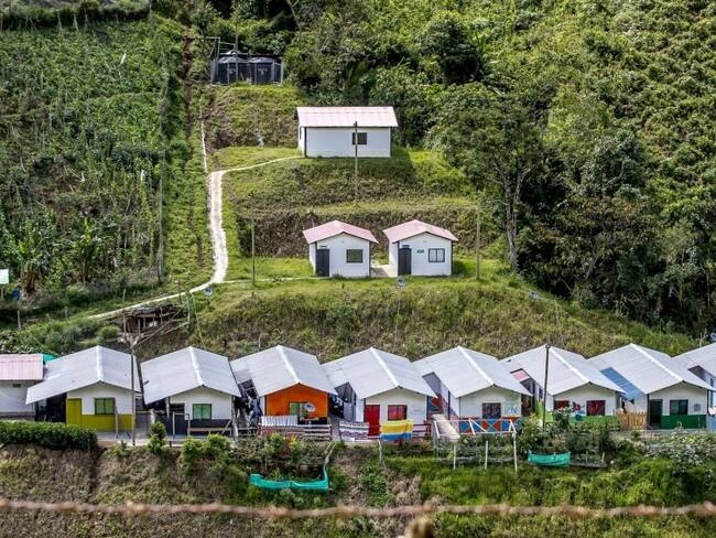 Límites de Cauca, Tolima y zona rural del municipio de Algeciras en el Huila.