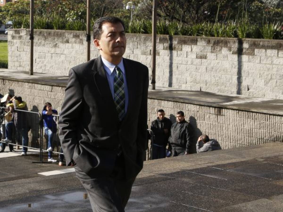 Fiscalía pedirá medida de aseguramiento a Luis Alfonso Hoyos por caso hacker