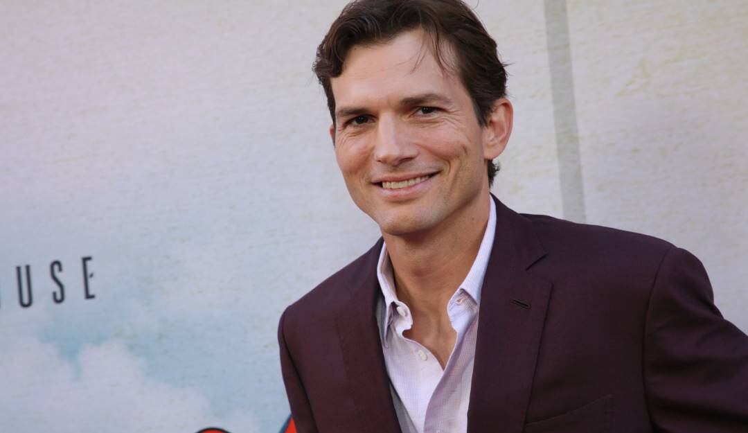 Ashton Kutcher / Getty Images