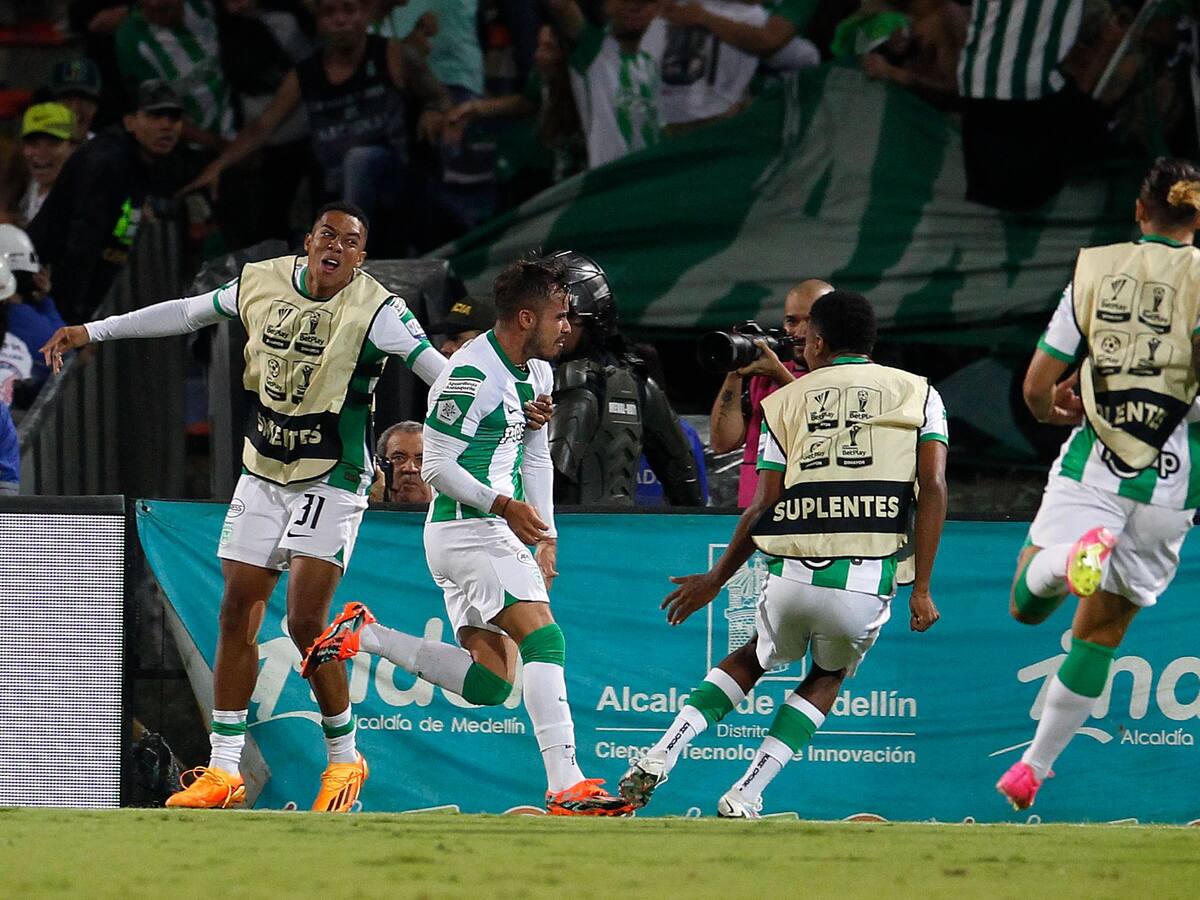 Atlético Nacional hace moñona en el clásico: victoria, se mete a los 8 y complica al DIM