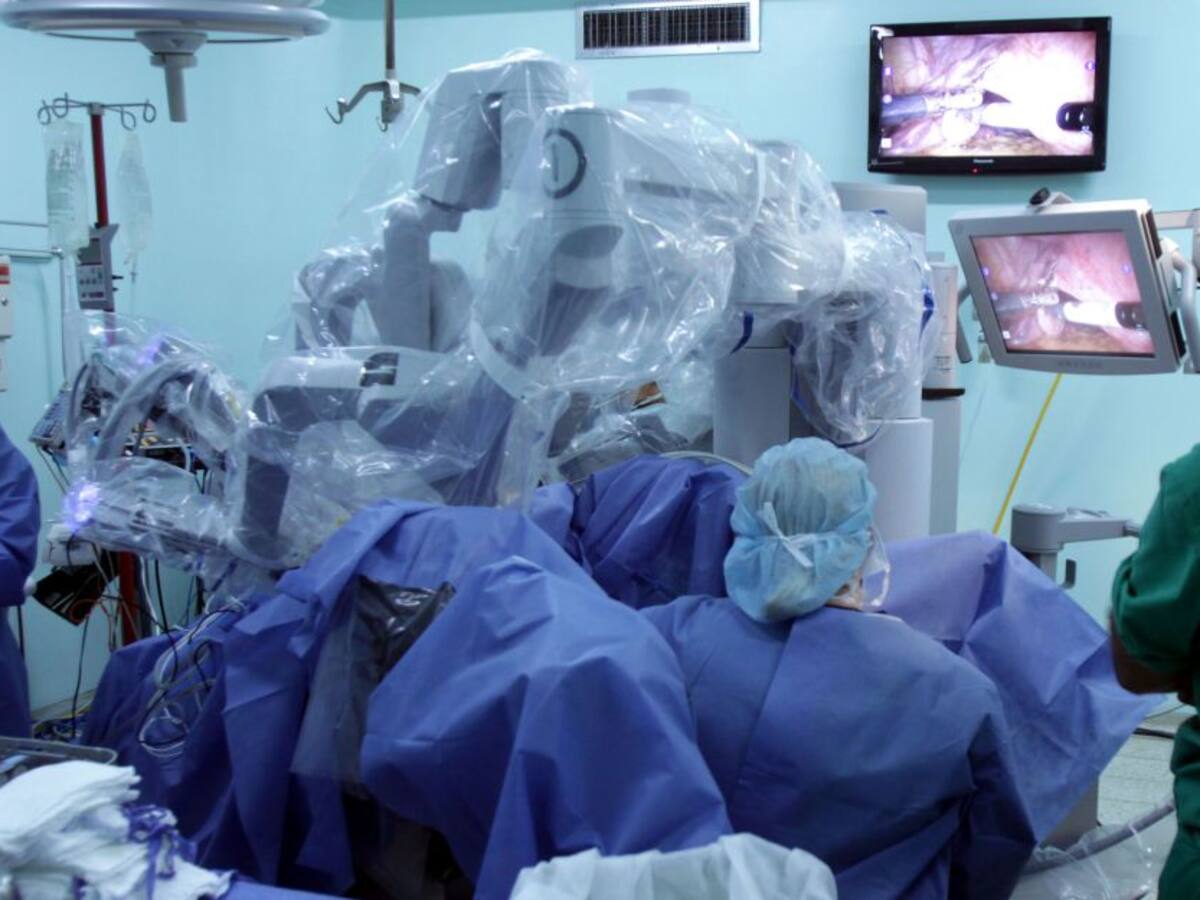 Proyecto de ley busca prohibir el uso de biopolímeros en cirugías estéticas