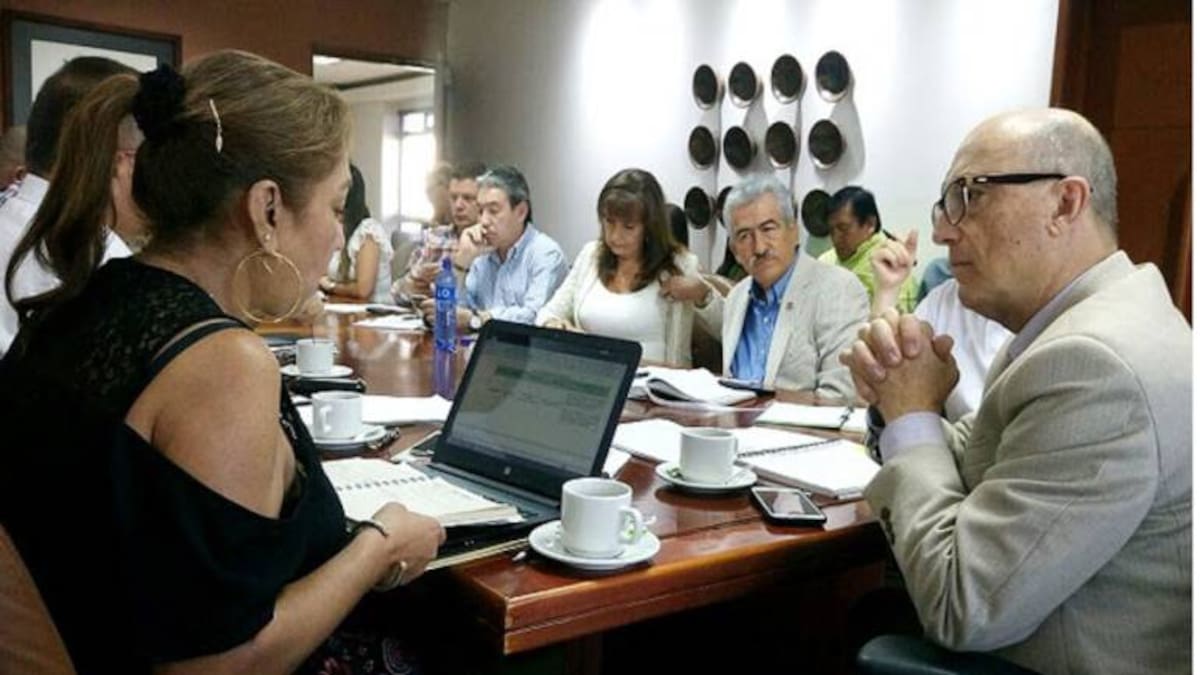 Alcalde encargado de Armenia comenzó funciones en el CAM