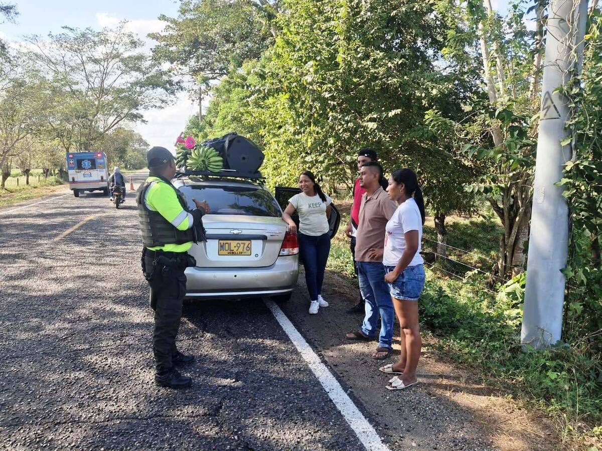 Campaña de seguridad vial en la vía El Bongo – Magangué