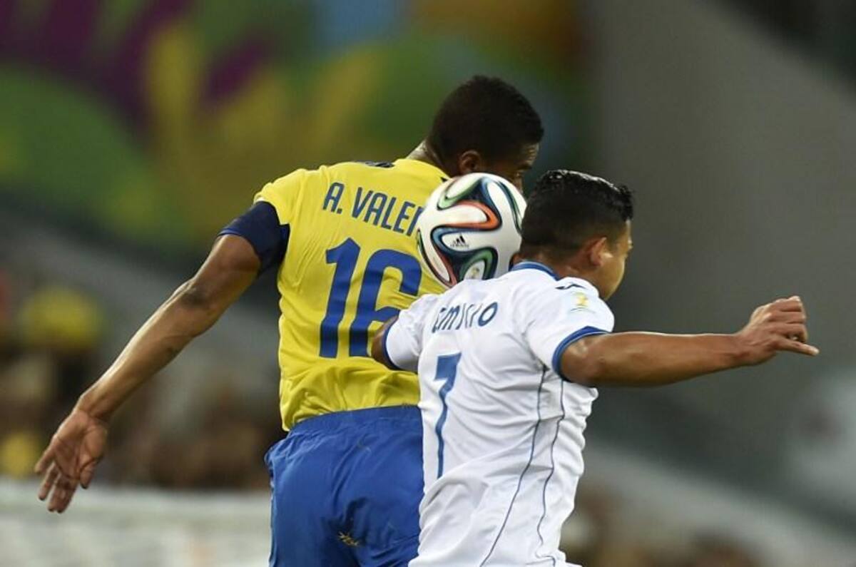 Los goles ecuatorianos los anotaron Enner Valencia (2) y Carlo Costly anotó para los "catrachos".