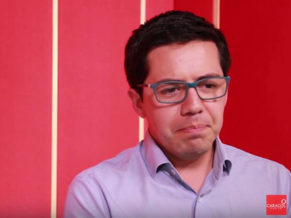 Esto le diría desde la izquierda Sergio Fernández a un joven de derecha