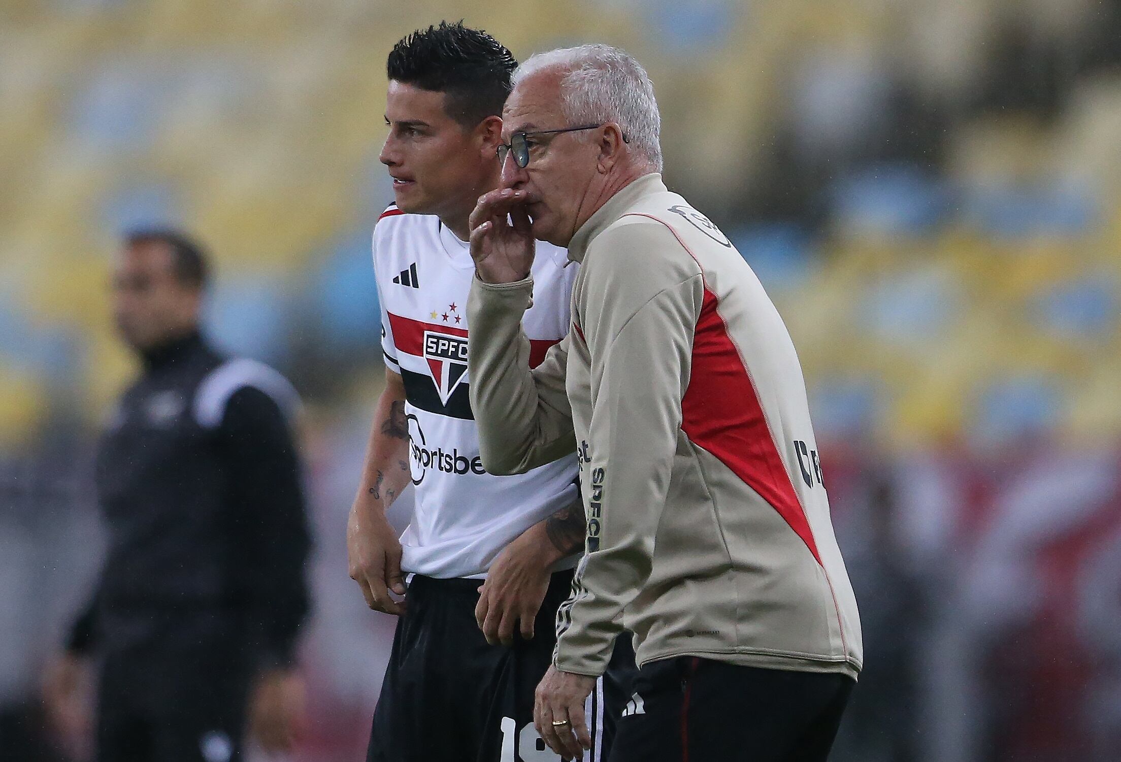 James Rodríguez y Dorival Júnior | Foto: Daniel Castelo Branco/Eurasia Sport Images/Getty Images