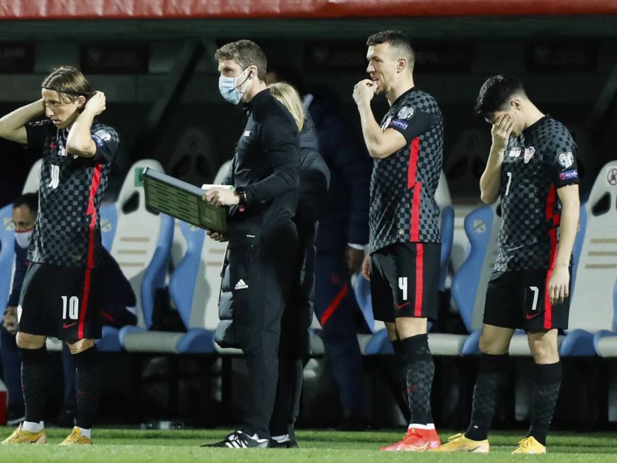 UEFA autoriza cinco cambios por equipo durante la Eurocopa