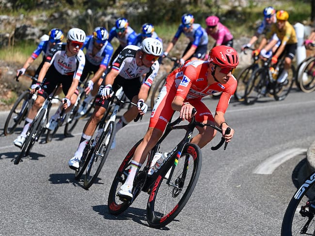 MANOSQUE, MONACO - AUGUST 23: Tadej Pogacar of Slovenia and UAE Team Emirates XRG - Red Leader Jersey competes during the La Vuelta - 81st Tour of Spain 2026, Stage 2 a 214.3km from Monaco to Manosque 408m / #UCIWT / on August 23, 2026 in Manosque, Monaco. (Photo by Tim de Waele/Getty Images)
