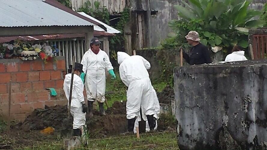 La Fiscalía avanza en la identificación de los cuerpos que fueron sepultados en fosas y que podrían pertenecer a guerrilleros muertos en combate. Foto: Colprensa