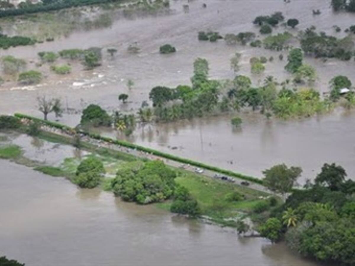 Cerca de un millón de hectáreas han sido afectadas por la ola invernal: Gobierno