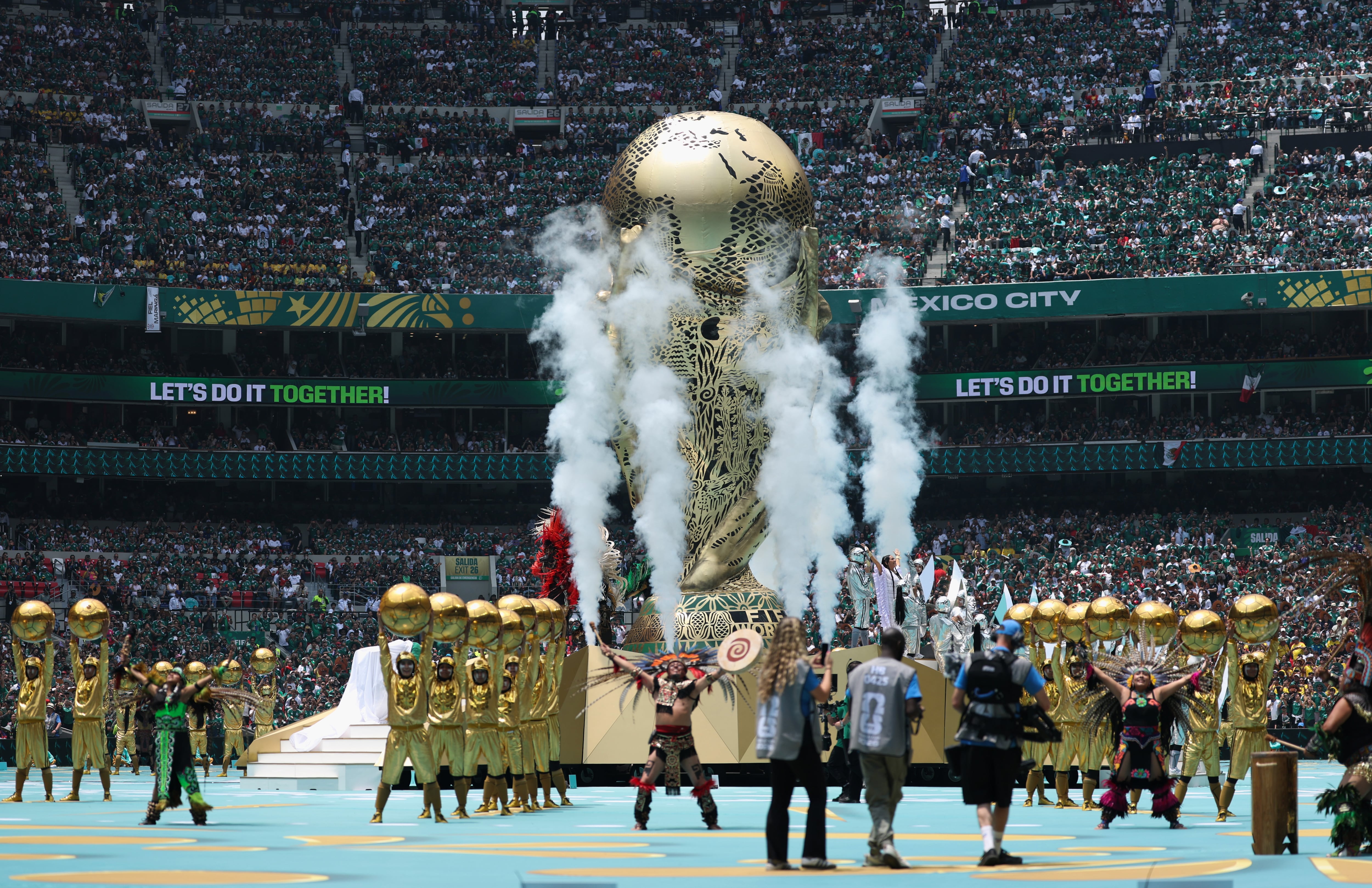 Mundial 2026: “El fútbol es popular pero los precios no lo son”, secretaria de Turismo de México (Photo by MB Media/Getty Images)