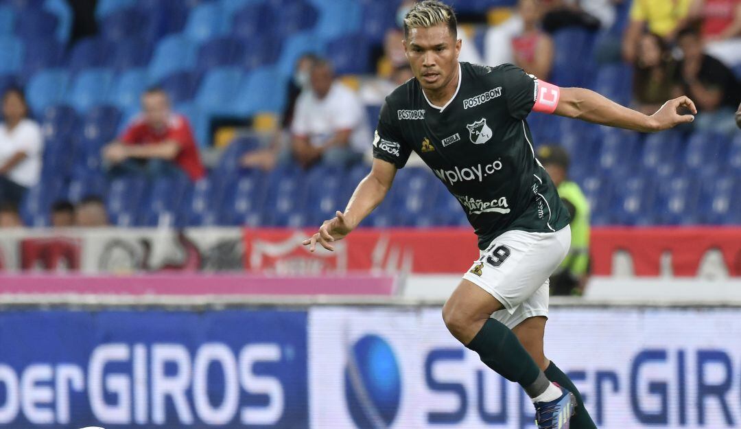 Teófilo Gutiérrez, durante el pasado clásico vallecaucano, luciendo la cintilla de capitán.
