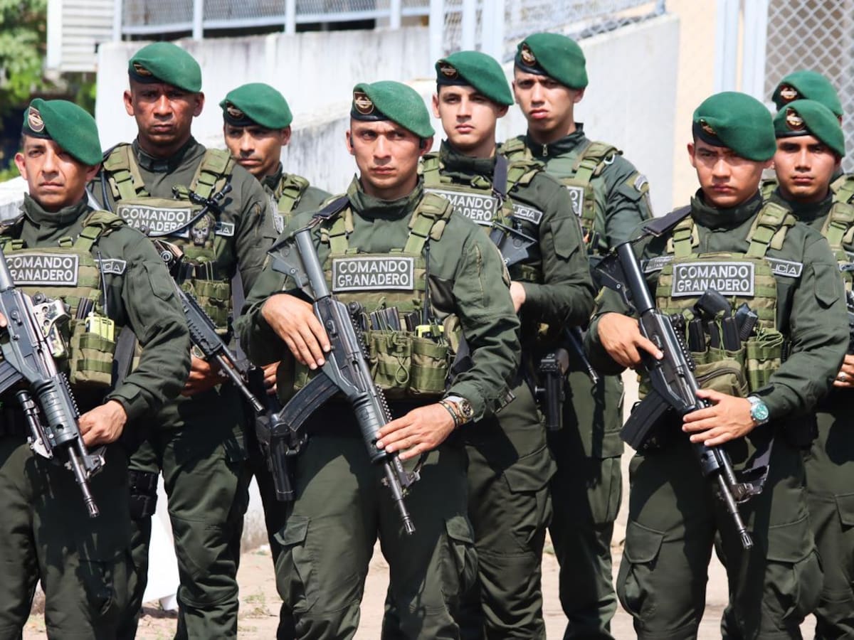 Llegó a Barrancabermeja el escuadrón especial del policía conformado por 45 hombres