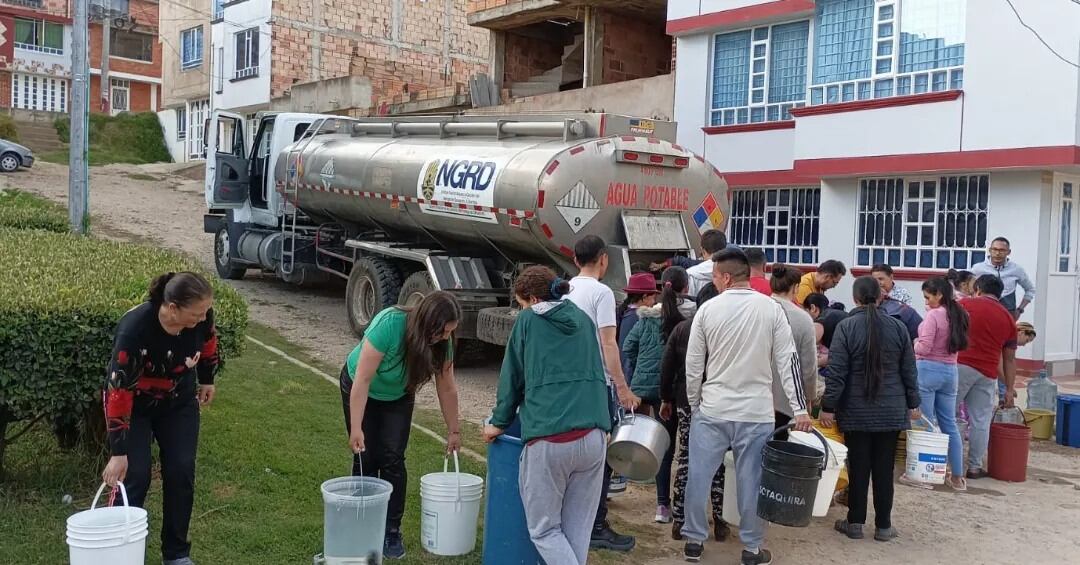 La alcaldía de Tunja y la empresa Veolia trabajan para restablecer el 100% del suministro de agua en Tunja, tras complicaciones en las obras de la bocatoma principal.