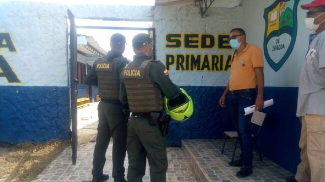 Desconocidos ingresaron al colegio de la población en horas de la madrugada y se llevaron 300 alimentos que estaban guardados