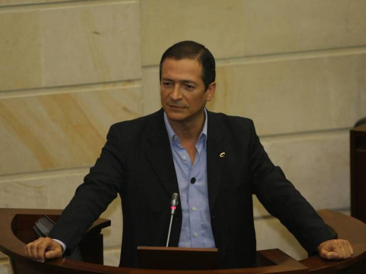"Los candidatos del Centro Democrático no tienen futuro en el consrvatismo", Arturo Yepes