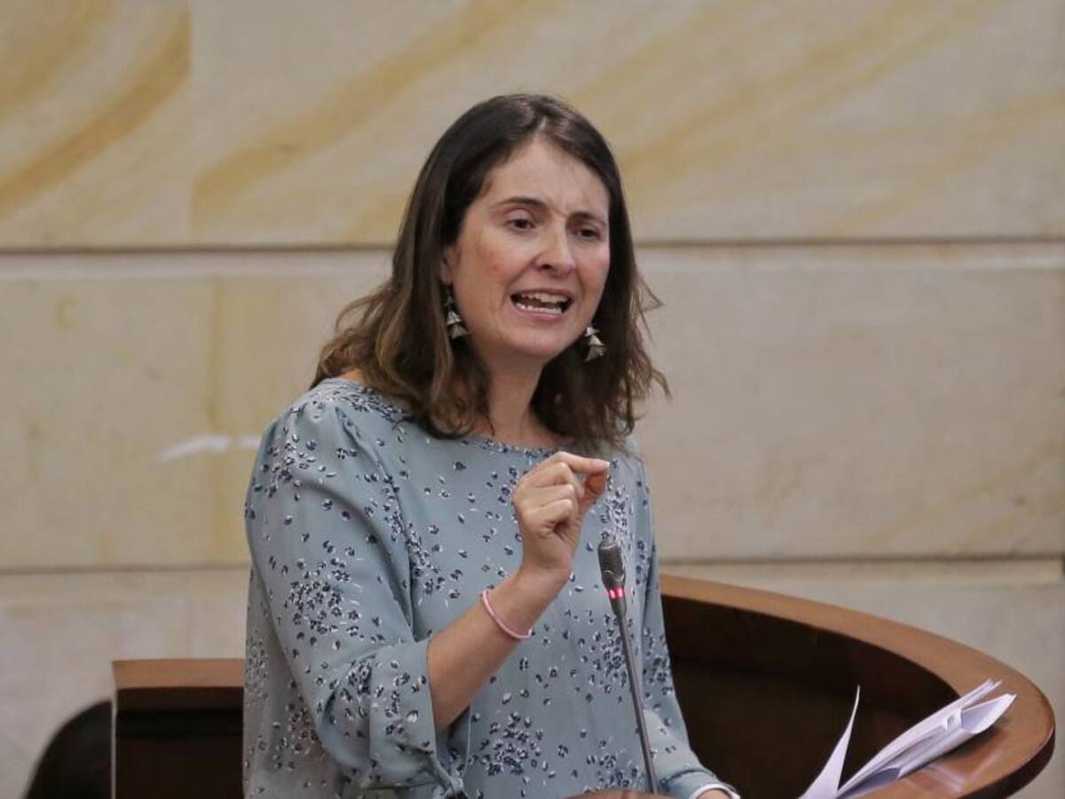 “Haber dejado solo a Zuluaga es un pecado muy grande”: Paloma Valencia