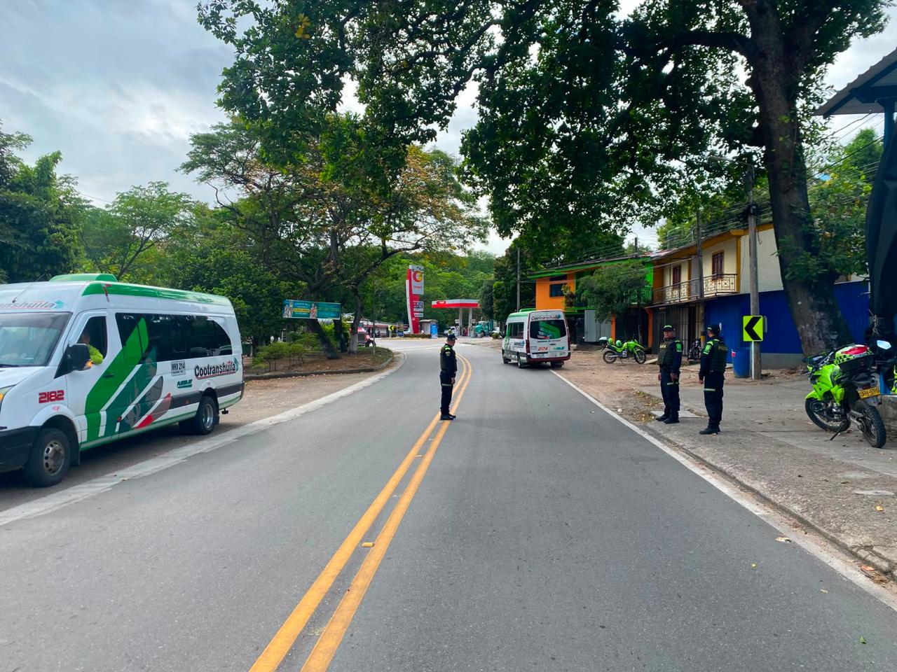 Visitaron alrededor de 780 000 vehículos en las vías del departamento. Foto policía carreteras del Huila.
