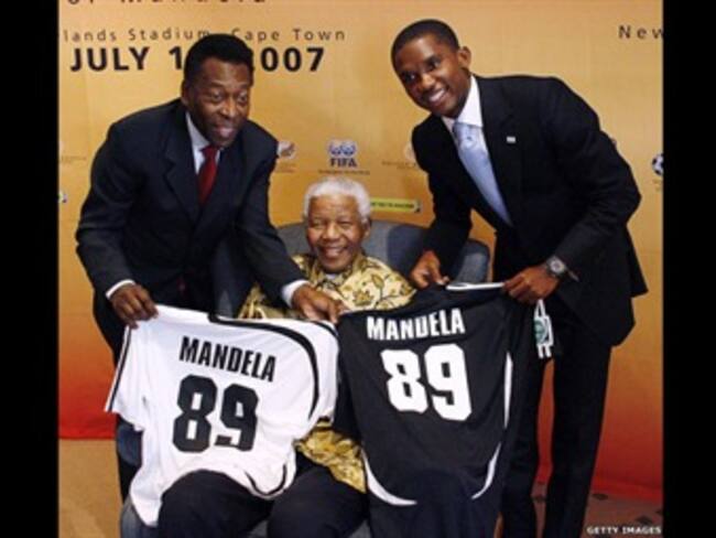 Las mejores momentos de Nelson Mandela en el deporte