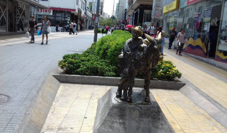 Facebook caracol radio Armenia 1150am línea whatsapp 3155681277 