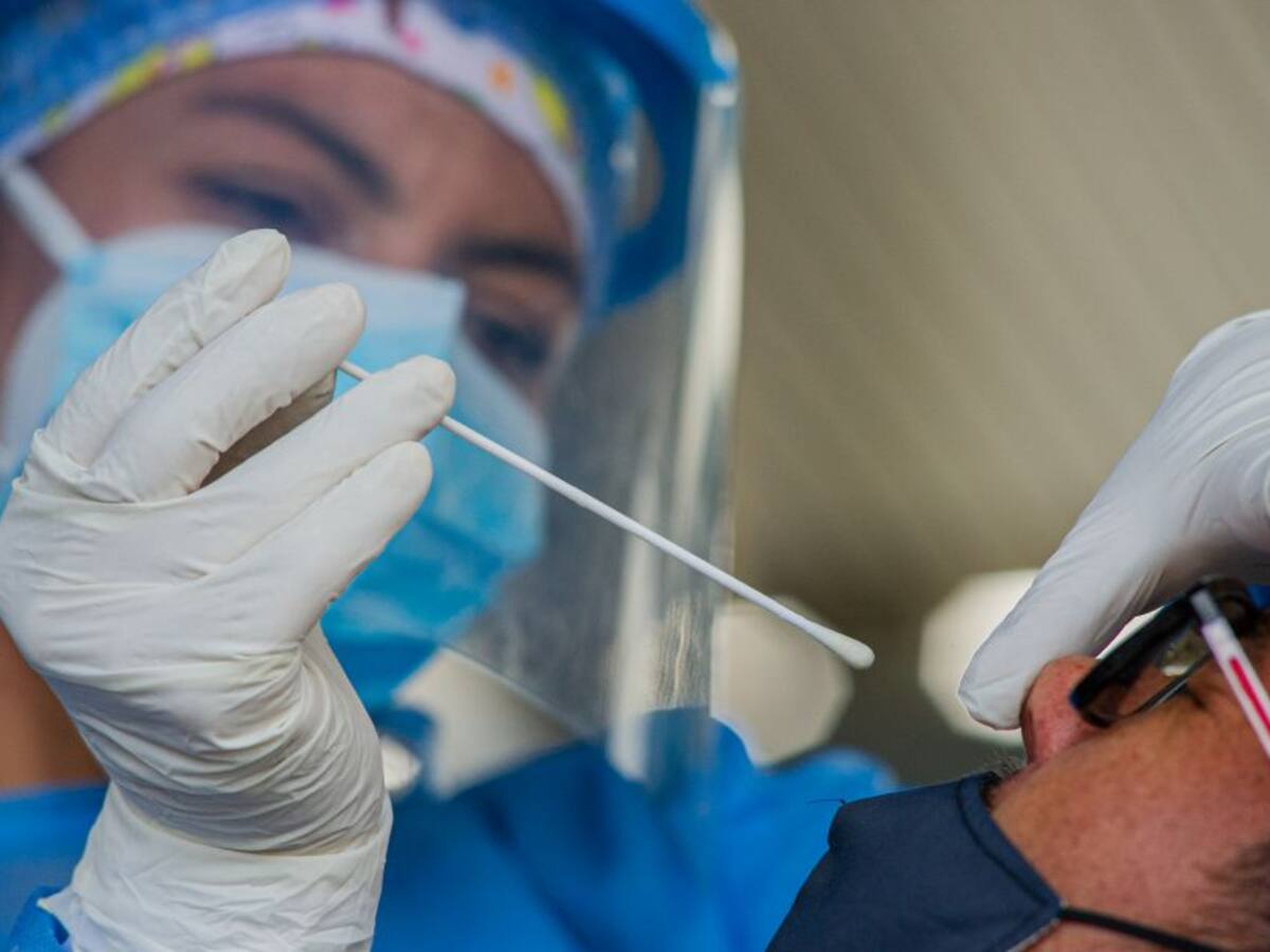 No se quede con la duda, detecte hoy si tiene COVID-19 con una muestra PCR