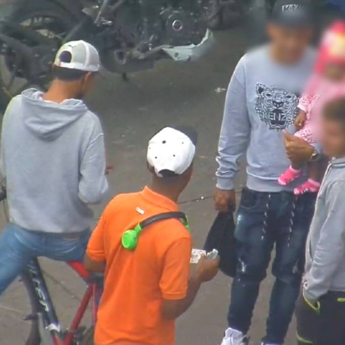 Capturado en Manizales, al parecer por vender drogas con una bebé