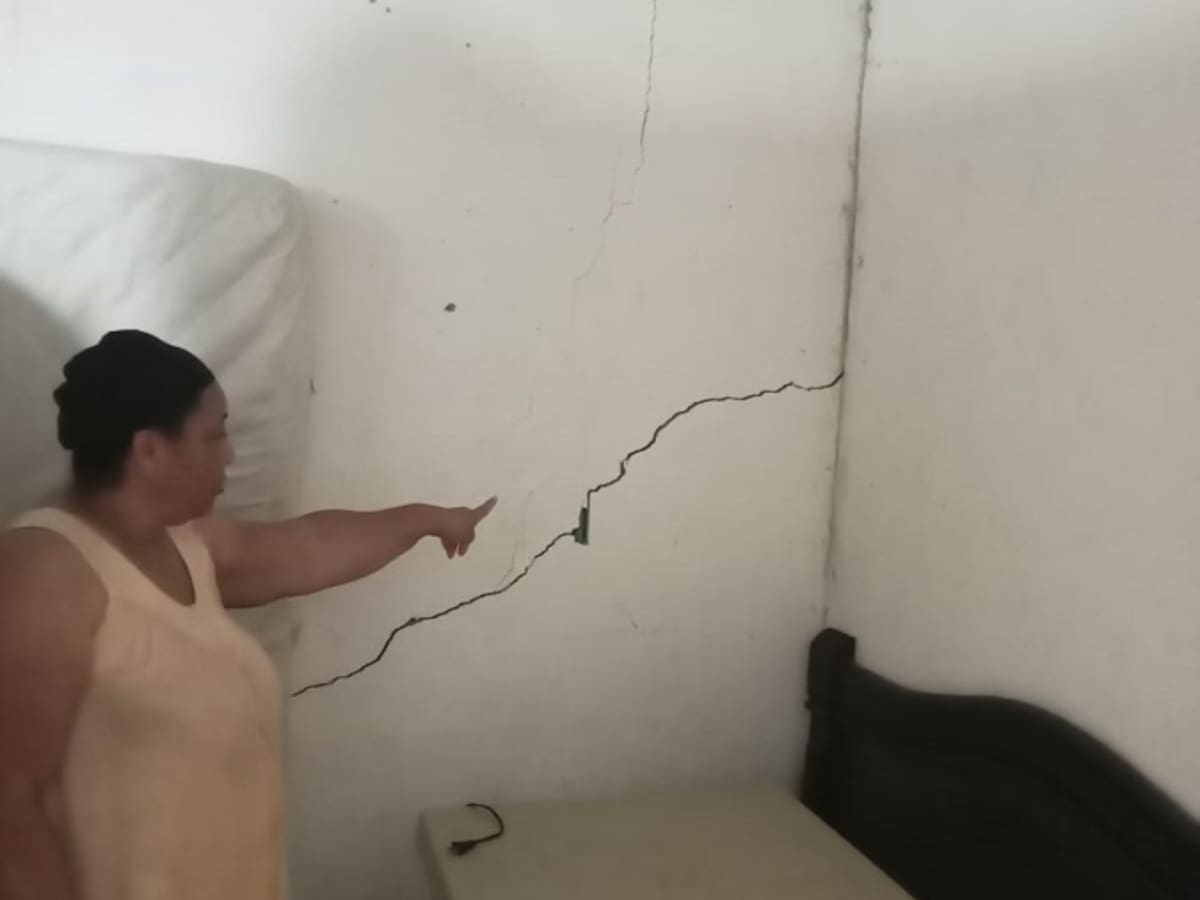 Casas están en alto riesgo por erosión del canal Flor del Campo en Cartagena