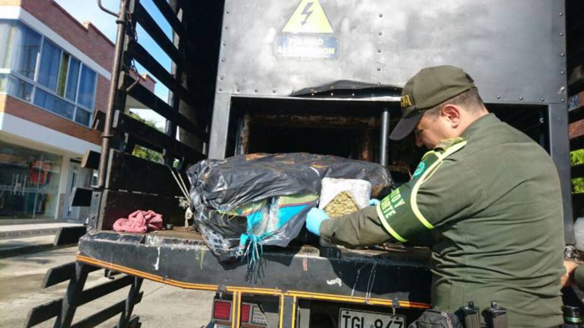 Cayó cargamento de dos toneladas de marihuana en vías entre Caldas y Risarlda