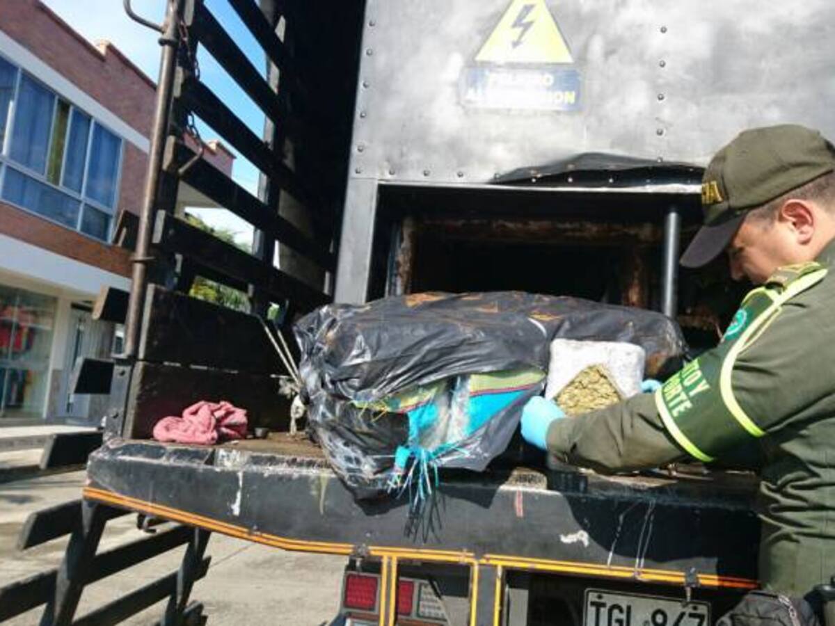 Cayó cargamento de dos toneladas de marihuana en vías entre Caldas y Risarlda
