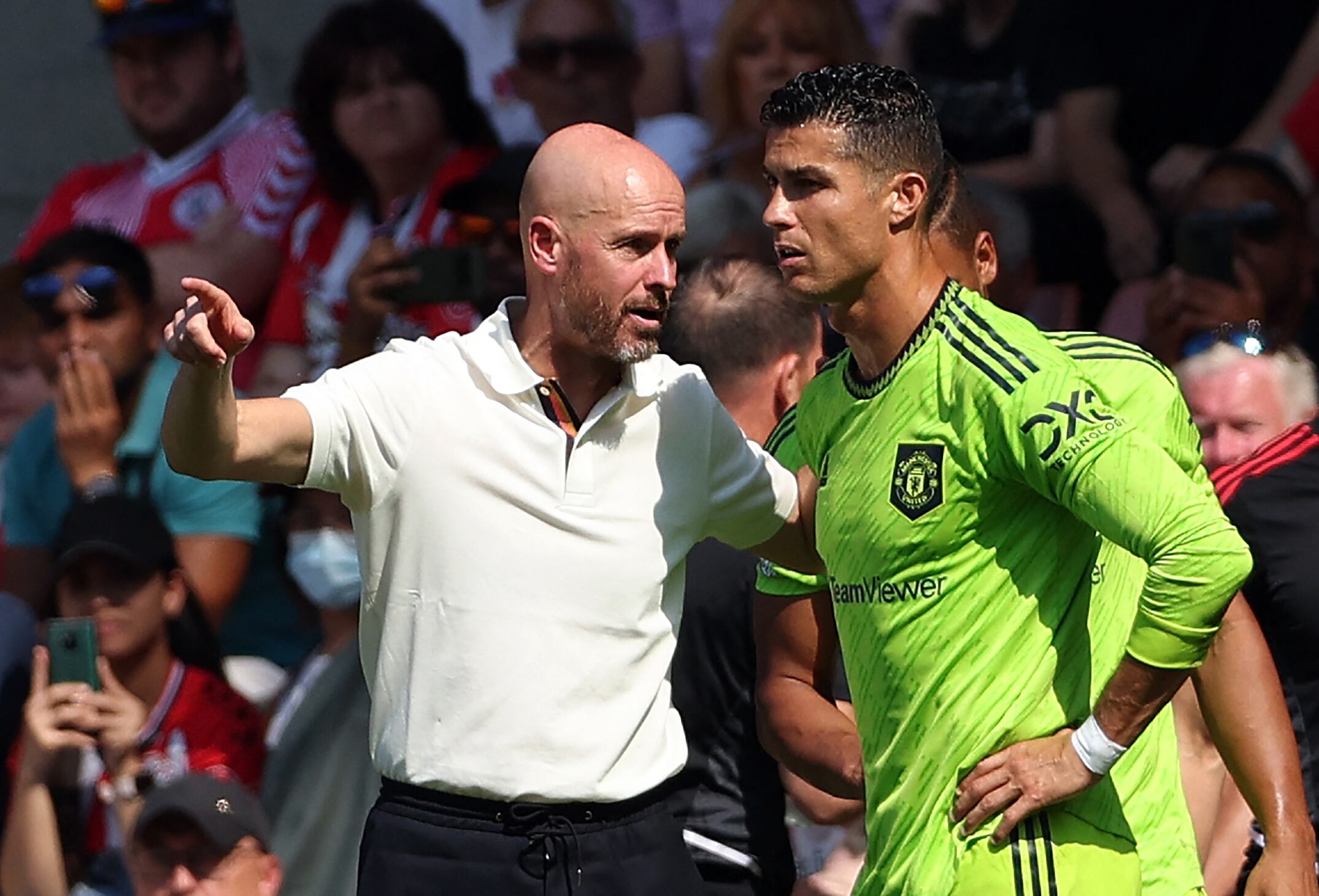 Erik ten Hag y Cristiano Ronaldo en el Manchester United . (Photo by ADRIAN DENNIS/AFP via Getty Images)