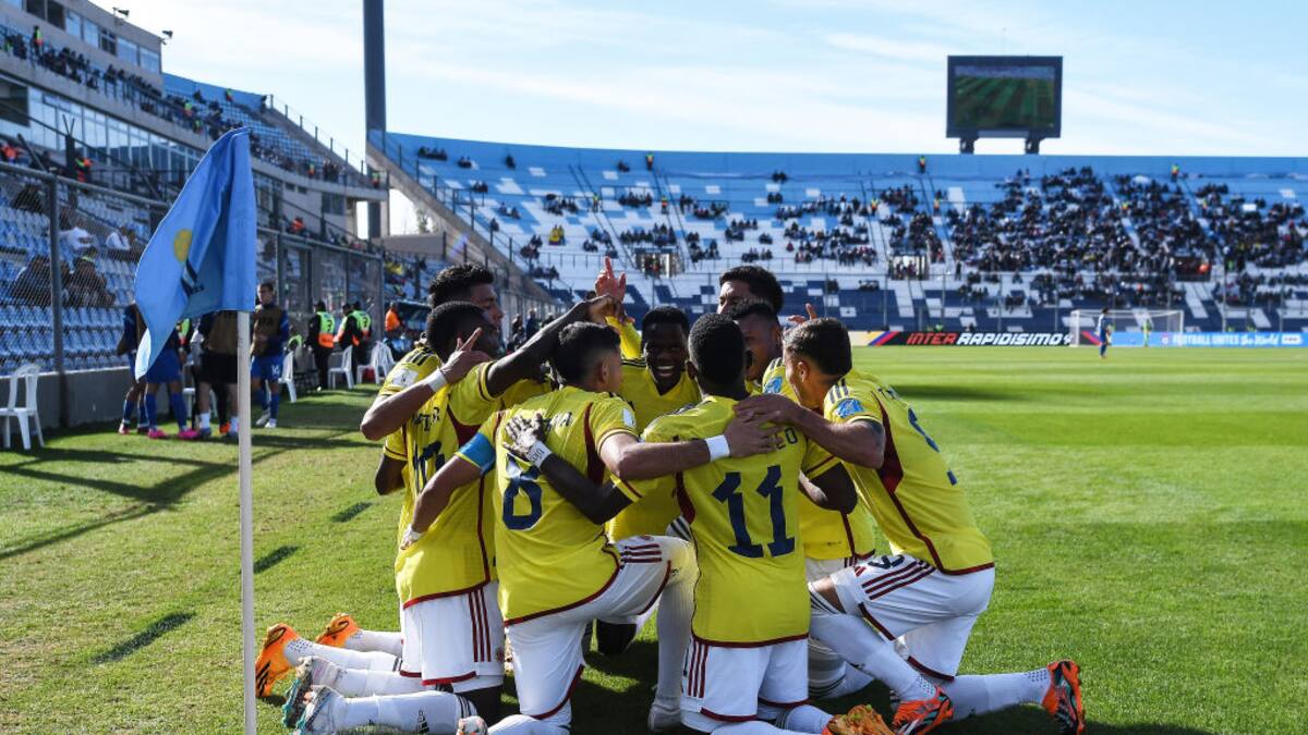 Joya del fútbol colombiano regresa a Sudamérica: fue anunciado en histórico equipo de Argentina