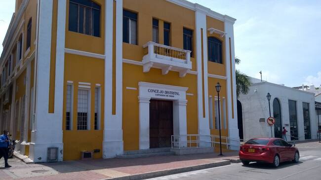 El excontratista aseguró que fue sacado de la corporación edilicia por “no tener apoyo político”