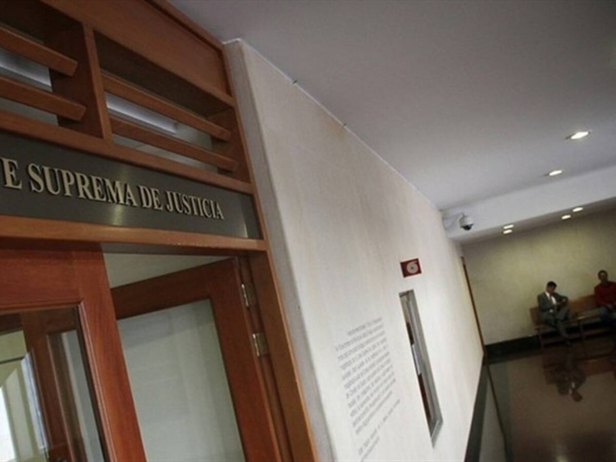 Corte abre investigación contra congresistas Sara Piedrahita y Daniel Cabrales