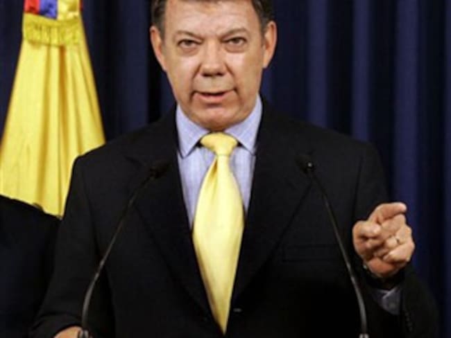El Gobierno combate el terrorismo con contundencia: Santos
