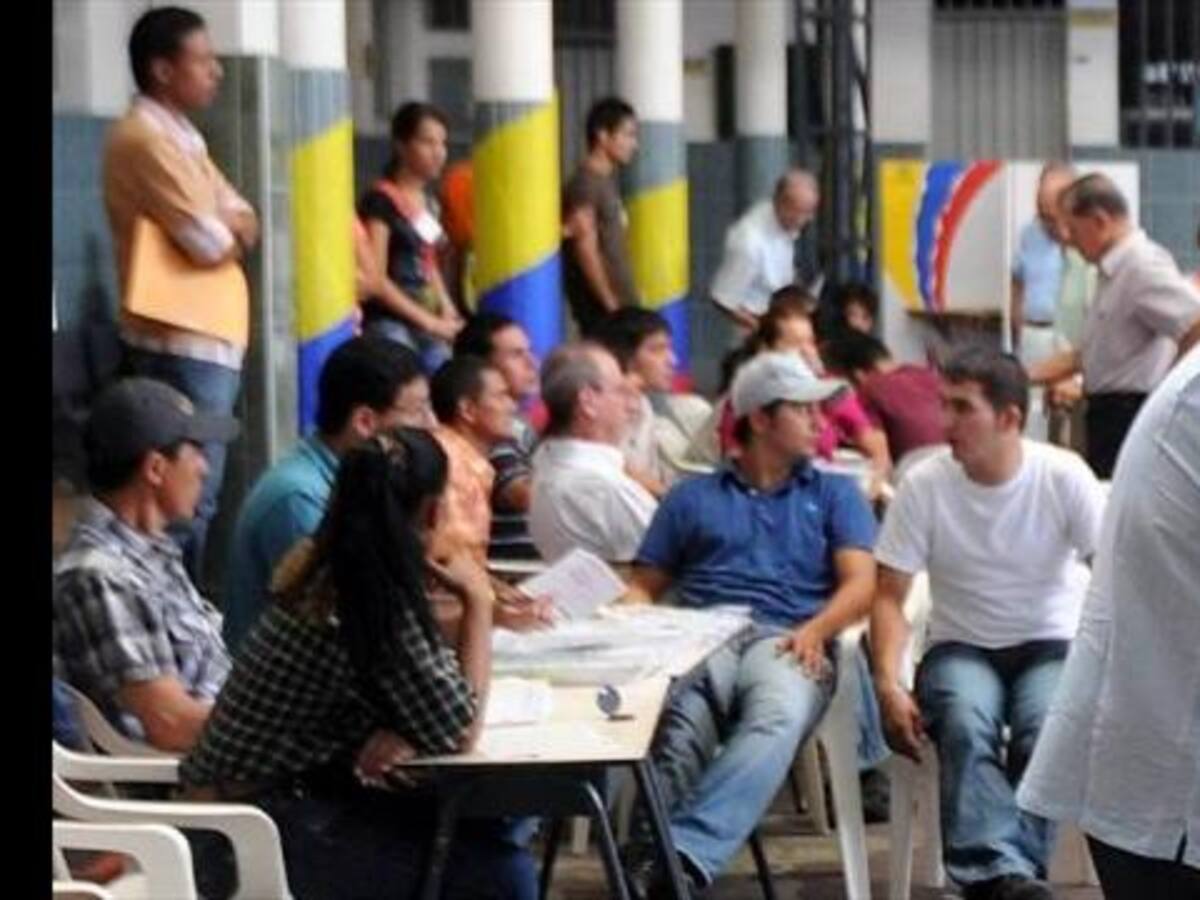 Ofrecen 50 dólares a quienes denuncien delitos electorales en el exterior