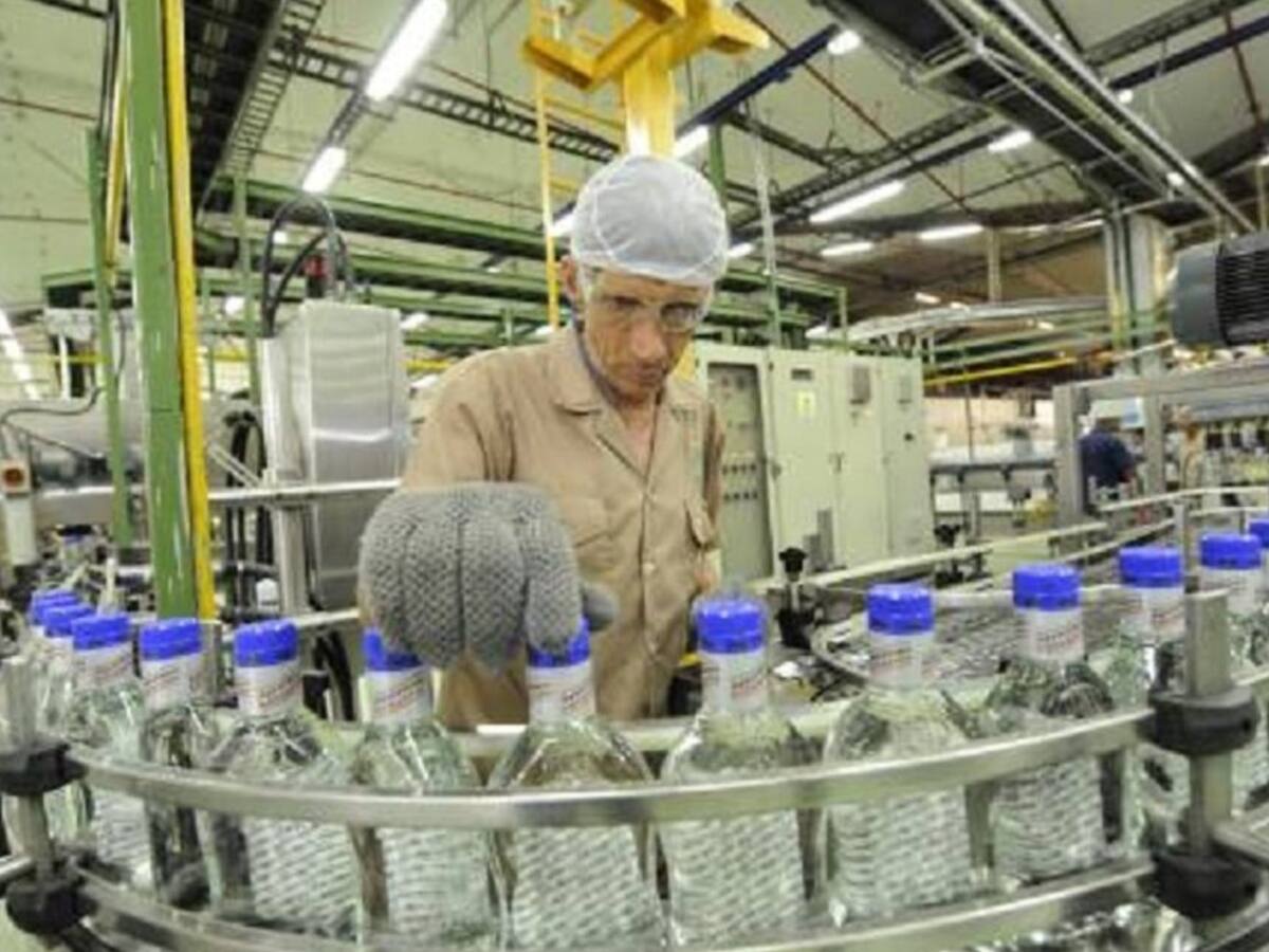 31 operarios de la FLA serán reintegrados 18 años después de su despedido