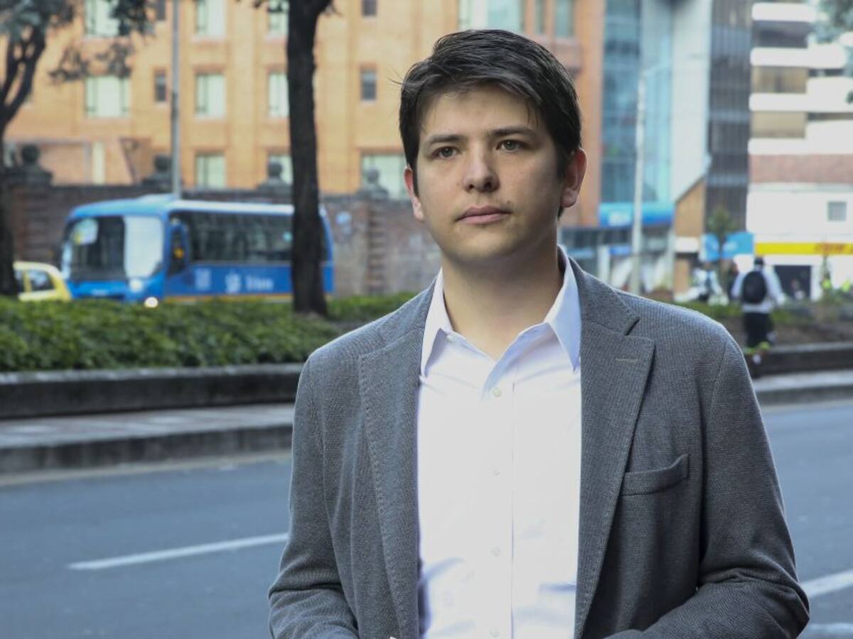 Miguel Uribe aclara polémico trino: “Yo nunca he pedido que violemos la democracia”