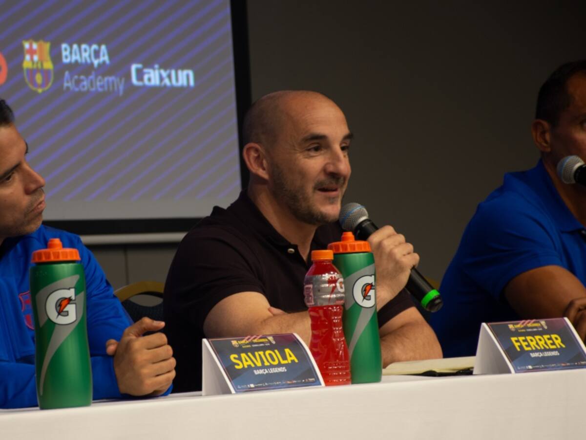 El entrenador del Barça Legends habla en El Alargue