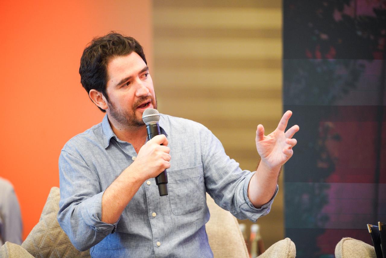 Aguirre señaló que la articulación entre Estado y mercado es clave para un crecimiento sostenible y equitativo en Cartagena. | Foto: Caracol Radio