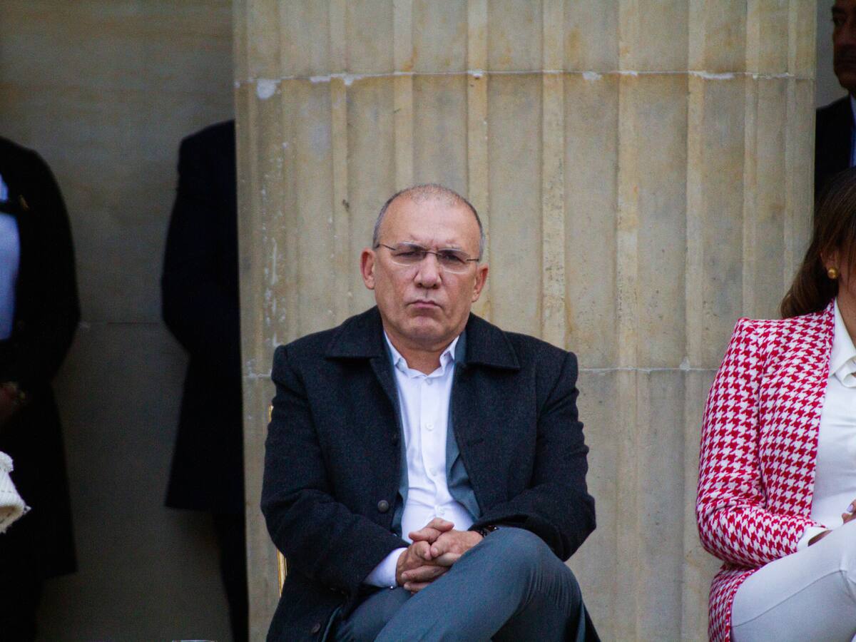 Roy Barreras: “Si no está Cepeda, en todo caso va a haber consulta en marzo para unir fuerzas”