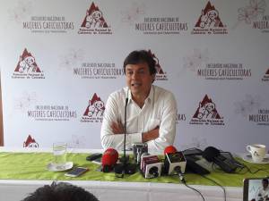 Roberto Vélez gerente de la Federación Nacional de Cafeteros dice que el dilema es de donde saldrán los recursos