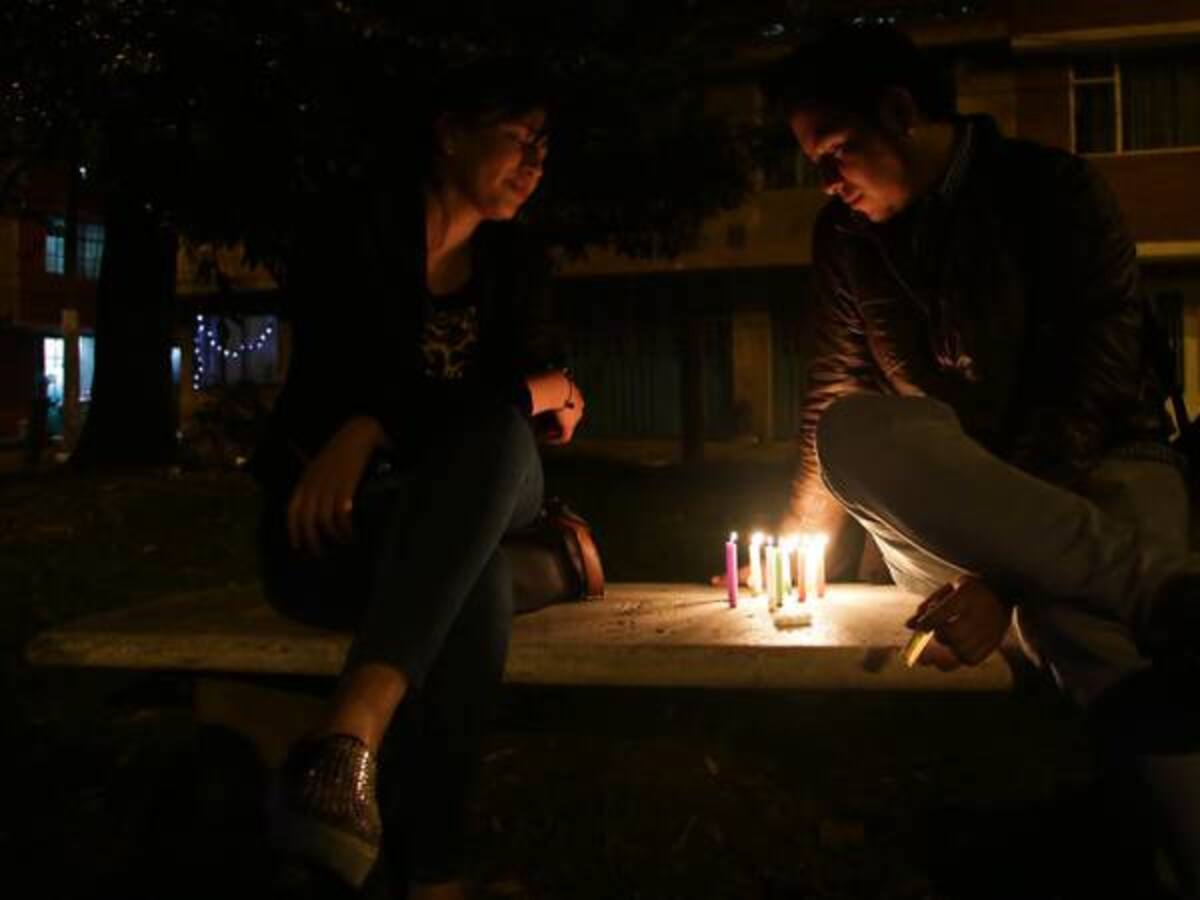 Cinco personas quemadas con pólvora deja la Noche de Velitas en Bogotá